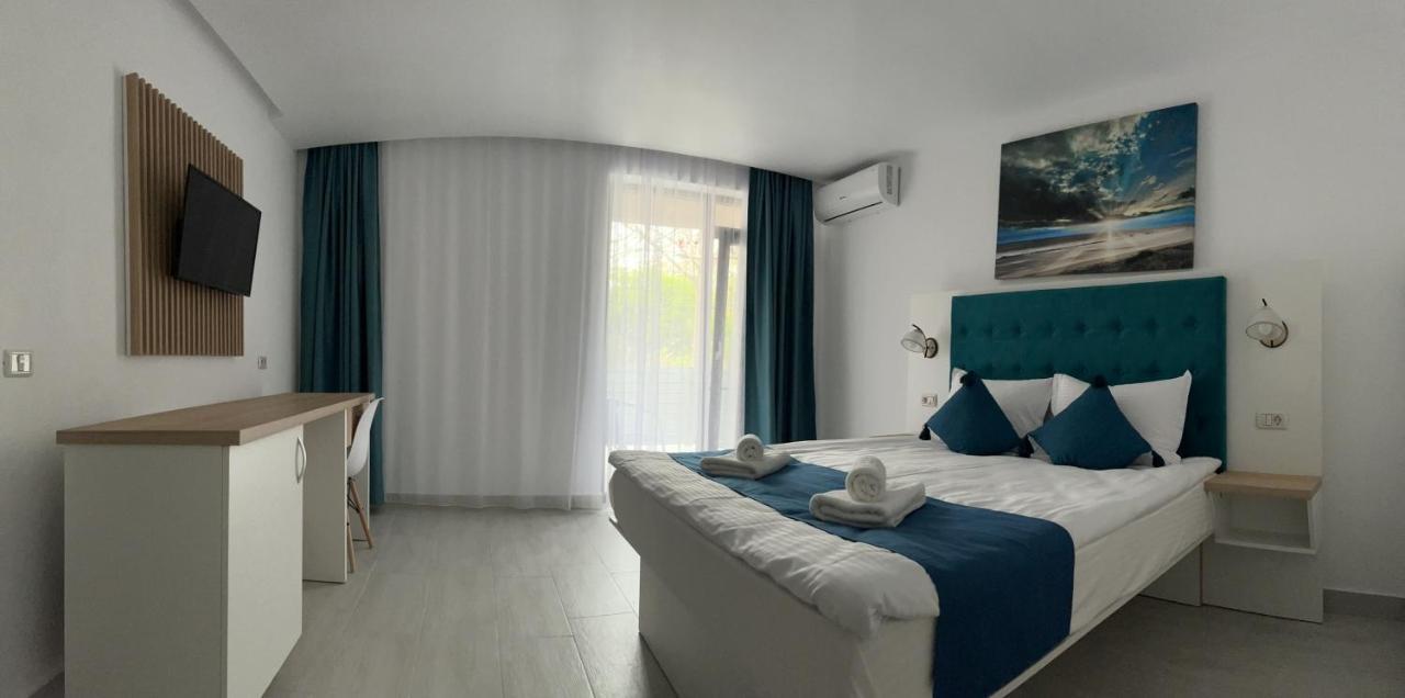 Sea Star Hotel 2 Mai Bagian luar foto